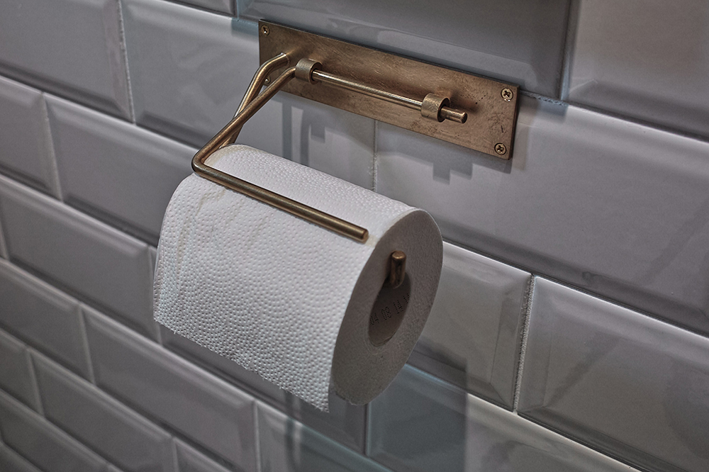 18.トイレ紙巻