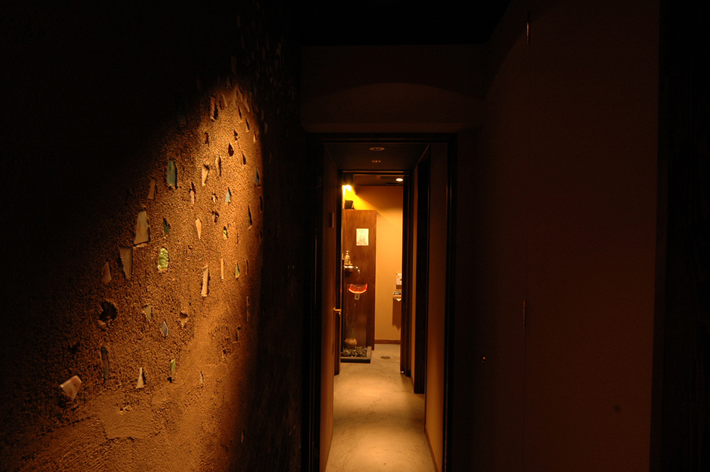 13.地下トイレ
