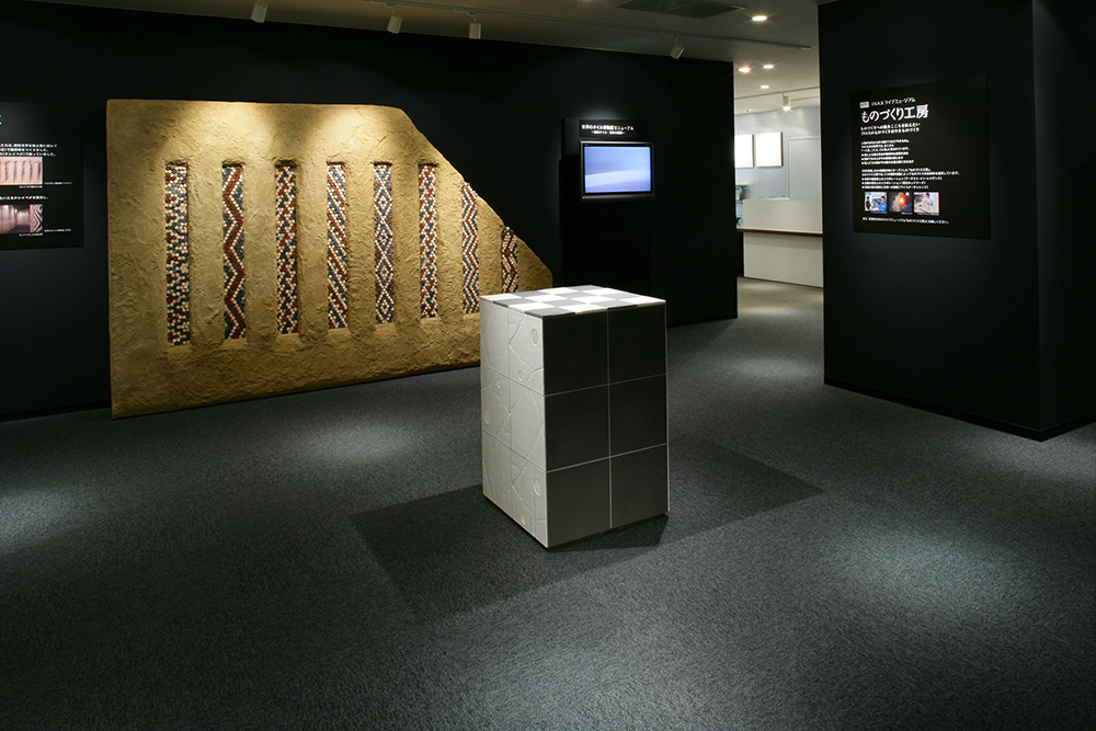 13.2F_2F-ものづくり工房展示_hori